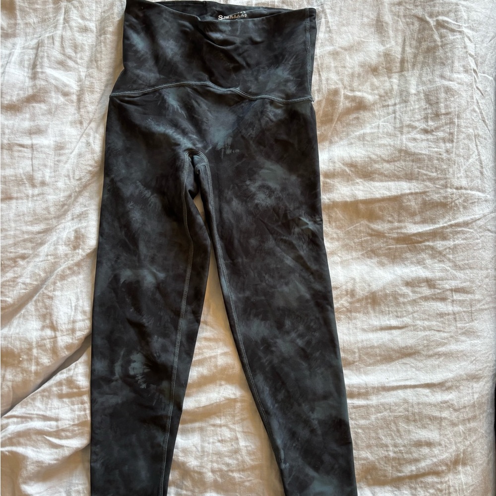 Spanx Booty Boost small/ medium leggings READ DESCRIPTION